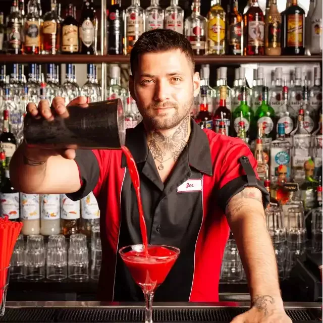 Pepa, barman